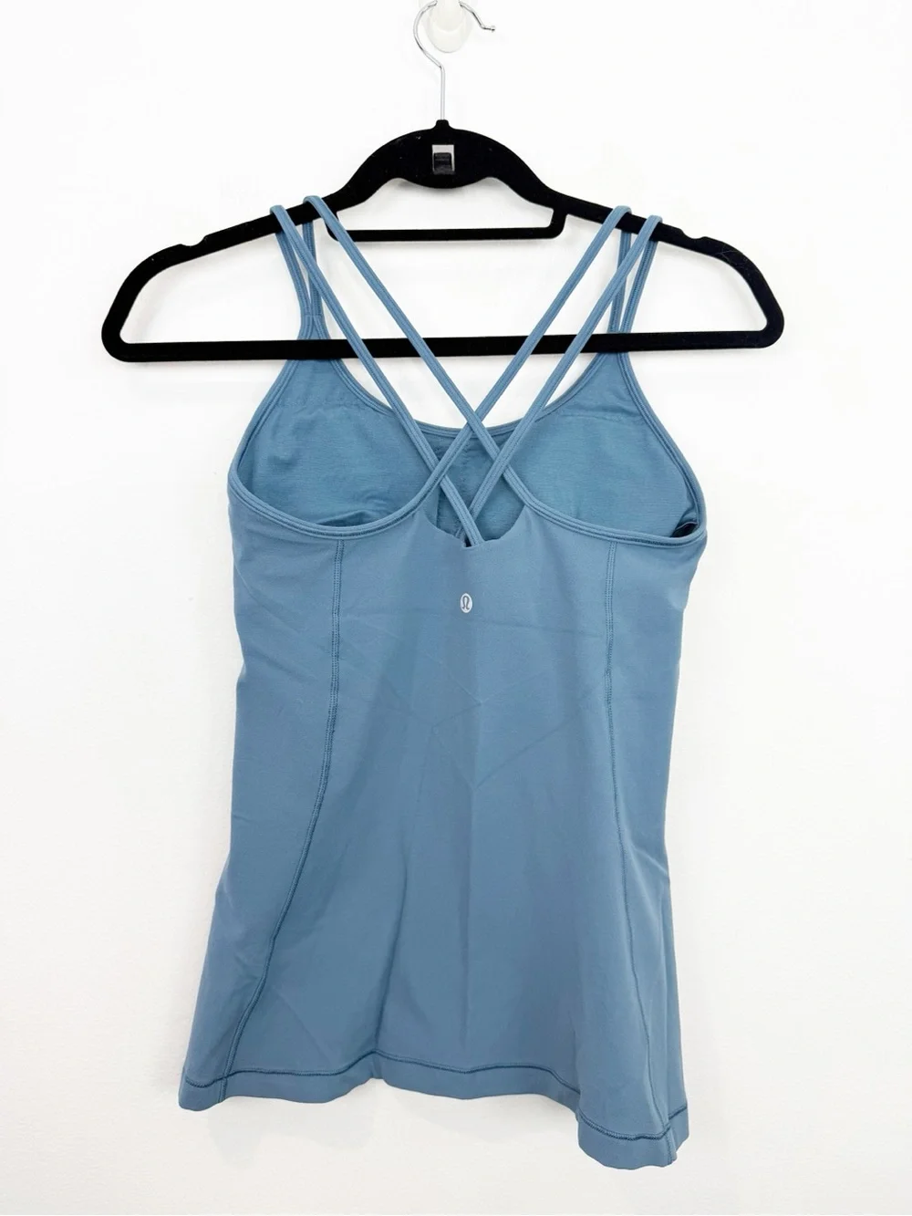 Lululemon Free To Be Tank Cascade Blue Nulu Size 4